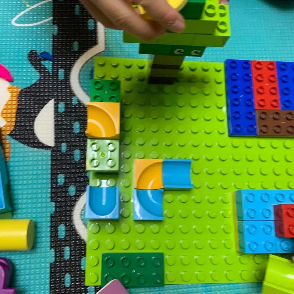 Building blocks - Picture 1 of 3